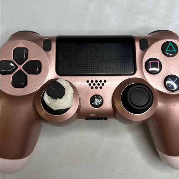 PS4 Rose Gold Wireless Game Controller - Picture 5 of 6